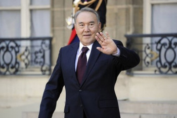 Фотография к новости: Назарбаев прибыл с рабочим визитом в Мангистаускую область  