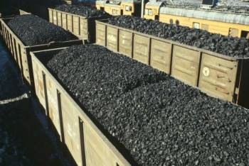 Фотография к новости: Во время поставлять уголь и не допускать ценового сговора поручил Исекешев