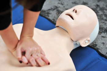 Фотография к новости: Спасательным приёмам и оказанию первой помощи обучили акмолинских учителей   