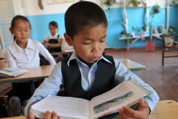 Учебники по предмету "Краеведение" выпустили для школьников Казахстана