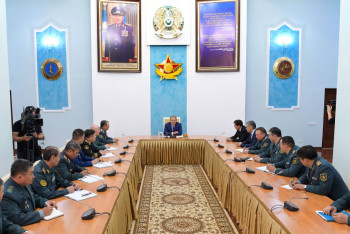 Фотография к новости: Смену министра обороны объяснил Назарбаев