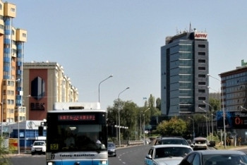 Скоростной автобусный коридор появится по улице Тимирязева в Алматы