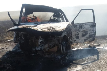 Фотография к новости: Автомобиль сгорел на трассе в Костанайской области, пассажирка погибла