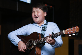 Народных любимцев первого видеоконкурса "Talant show" наградили в Астане