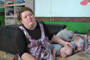 Фотография к новости: Учительнице в декрете нечем кормить троих малолетних сыновей в Уральске