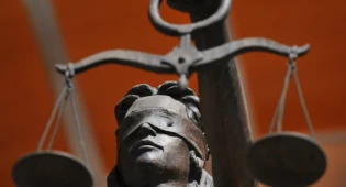 За смертельное ДТП экс-депутата наказали условно в Уральске