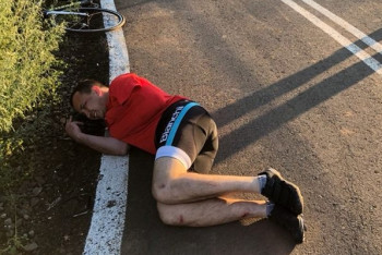 Без документов и прав: водитель сбил велосипедиста на велодорожке в Астане