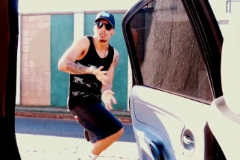 Фотография к новости: Флеш-моб Kiki challenge поддержали казахстанцы