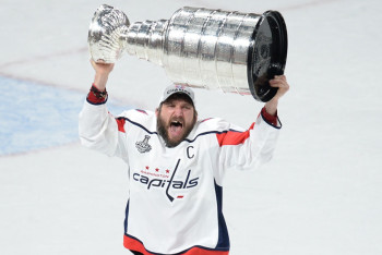 Фотография к новости: Forbes назвал самых высокооплачиваемых звёзд спорта и шоу-бизнеса России