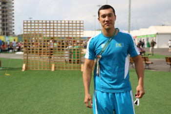 Олимпийский призёр Адильбек Ниязымбетов проведёт утреннюю зарядку для актауцев