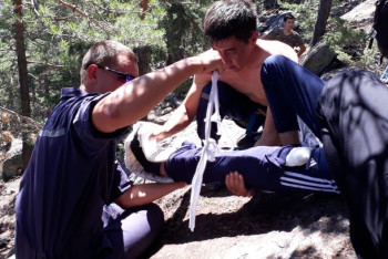 Фотография к новости: Мужчина сорвался со скалы в Боровом