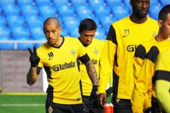 Фотография к новости: Игрока ФК "Кайрат" дисквалифицировали за самовольный уход из клуба