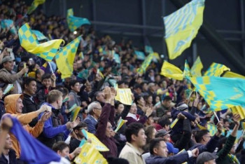 Фотография к новости: Рекордное количество болельщиков собрал домашний матч "Астаны" 