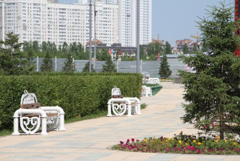 Фотография к новости: Отреставрирован парк близ Назарбаев Центра в Астане   