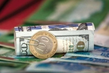 Фотография к новости: Тенге продолжает отвоёвывать позиции у доллара