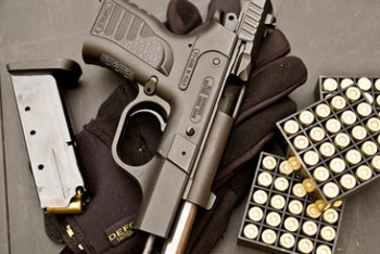 Наличие оружия у граждан не гарантирует безопасность – замглавы МВД