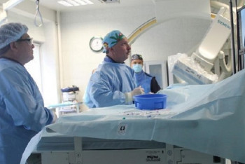 Фотография к новости: Уникальный метод лечения опухоли глаз начали применять в Алматы