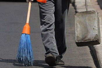 За развращение малолетней осуждён дворник павлодарского детсада 