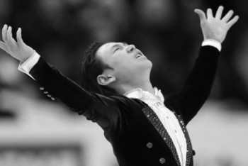 Фотография к новости: День, когда не стало Дениса Тена: как скорбит Казахстан