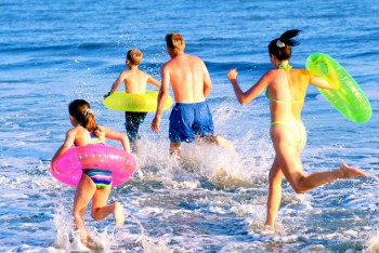 Две тысячи волонтеров будут помогать обеспечивать безопасность на водоемах страны 