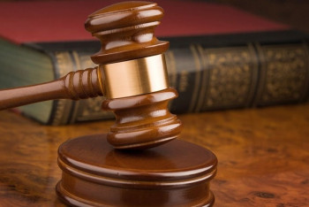 Фотография к новости: Уксусной кислотой, молотком и ножом – мать и дочь осудили за убийство в Акмолинской области