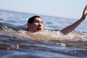 Названы основные причины гибели людей на водоёмах в Казахстане 