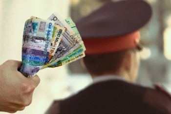 Фотография к новости: К пяти годам за вымогательство приговорили экс-полицейского в Караганде 