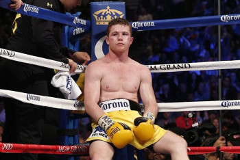 Фотография к новости: "Канело" вылетел из десятки лучших боксёров мира