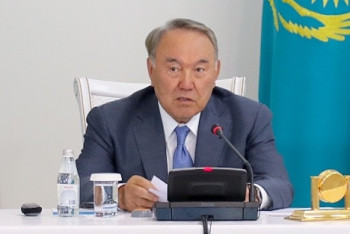 Хватит уже ходить за вами с горшком – Назарбаев обратился к бизнесу