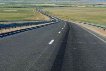 Фотография к новости: Строительство автодороги Караганда-Балхаш могут начать в августе