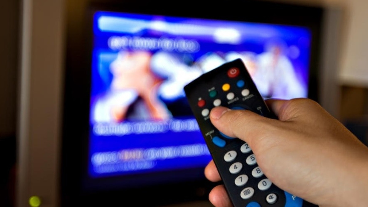 Радио-и телевещание временно приостановят в Казахстане  