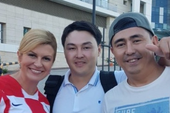 Она простой человек - казахстанцы о селфи с президентом Хорватии