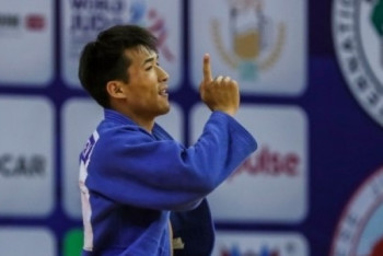 Казахстанец выиграл медаль на Кубке Европы по дзюдо