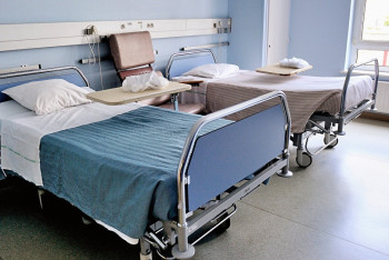 Фотография к новости: Эта ситуация для нас рабочая – Биртанов прокомментировал смерть рожениц в Астане