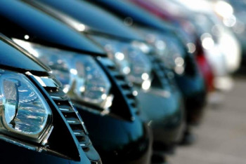 У казахстанцев изымают завезённые из Монголии контрафактные авто