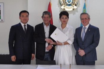 Произведения 30 казахстанских писателей переведут на испанский язык 