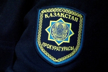 Фотография к новости: Гособвинитель сегодня стал атрибутикой – Ахметжанов о функции прокурора