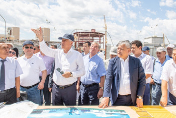 Фотография к новости: Баталов подверг критике строительство соцобъектов 