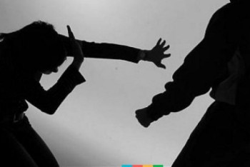 Фотография к новости: На журналистку напал аким в Туркестанской области 