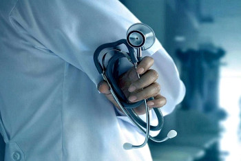 Прикреплять в поликлиники будут через ЦОНы