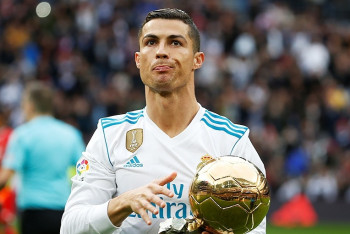 Фотография к новости: "Реал" объявил о переходе Роналду в "Ювентус"