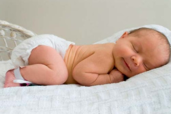 Фотография к новости: Третий ребёнок в РК появился на свет в поезде с начала года