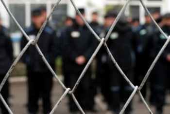 До пяти тысяч осуждённых могут освободить в Казахстане – Кайрат Кожамжаров