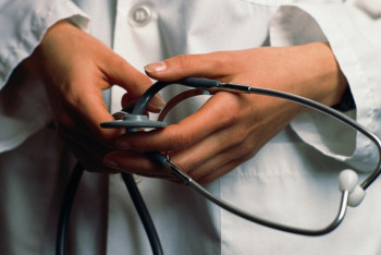 Фотография к новости: После смерти рожениц перинатальный центр Астаны возобновил работу