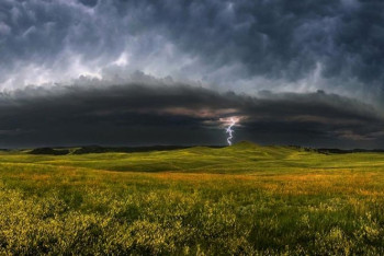 Фотография к новости: Штормовое предупреждение объявили синоптики в Костанайской области
