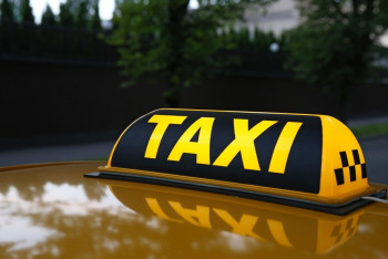 Знаниями об Астане оплачивают проезд пассажиры такси в Темиртау