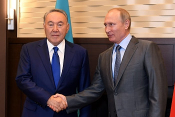 Фотография к новости: Назарбаев и Путин рассмотрели график предстоящих встреч   