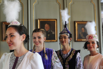 Международный фестиваль "Сән мен сахна" прошёл в Осло 