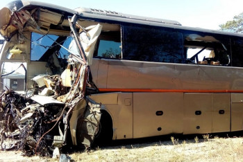 Фотография к новости: Жуткое ДТП с пассажирским автобусом в Жамбылской области: госпитализированы 40 человек