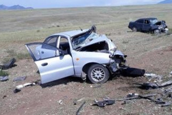 Фотография к новости: Пять человек погибли в ДТП на трассе Алматинской области